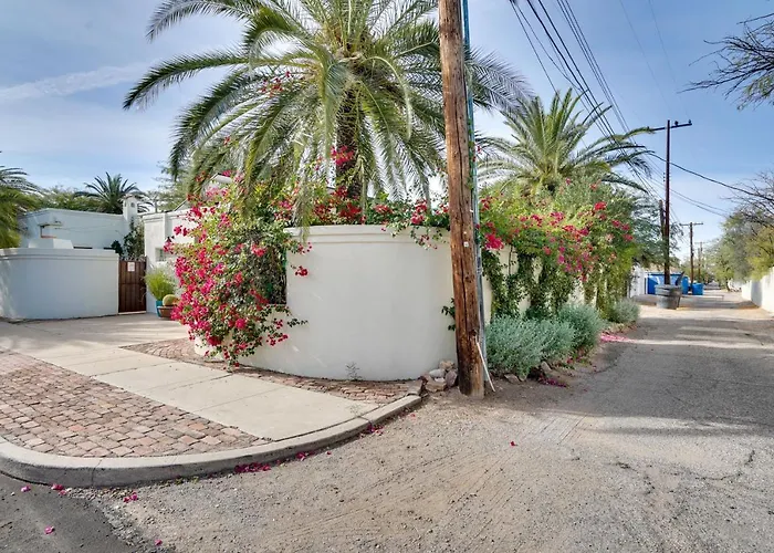 Hotel With Patio Less Than 2 Mi From Downtown And Ua! Tucson